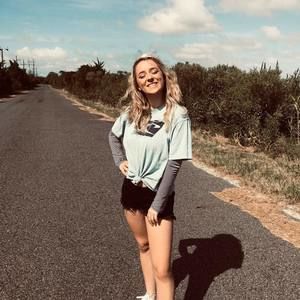 Meet your Posher, Reilly